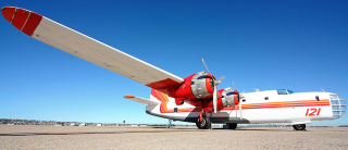 Illustration for article titled The Comprehensive Flight Club Guide To Damn Near Every Firefighting Aircraft